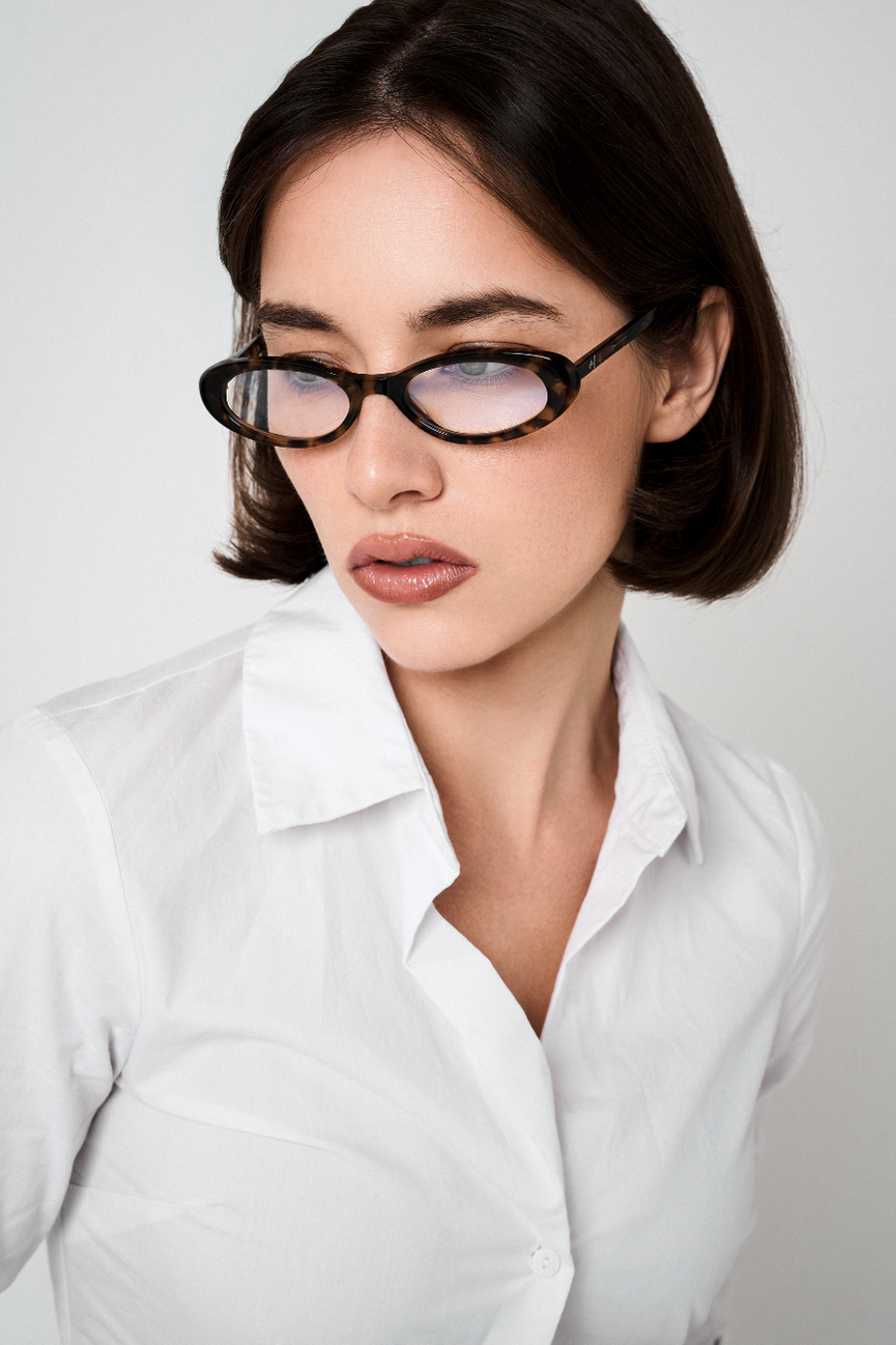 The Solenne Optical - Oval