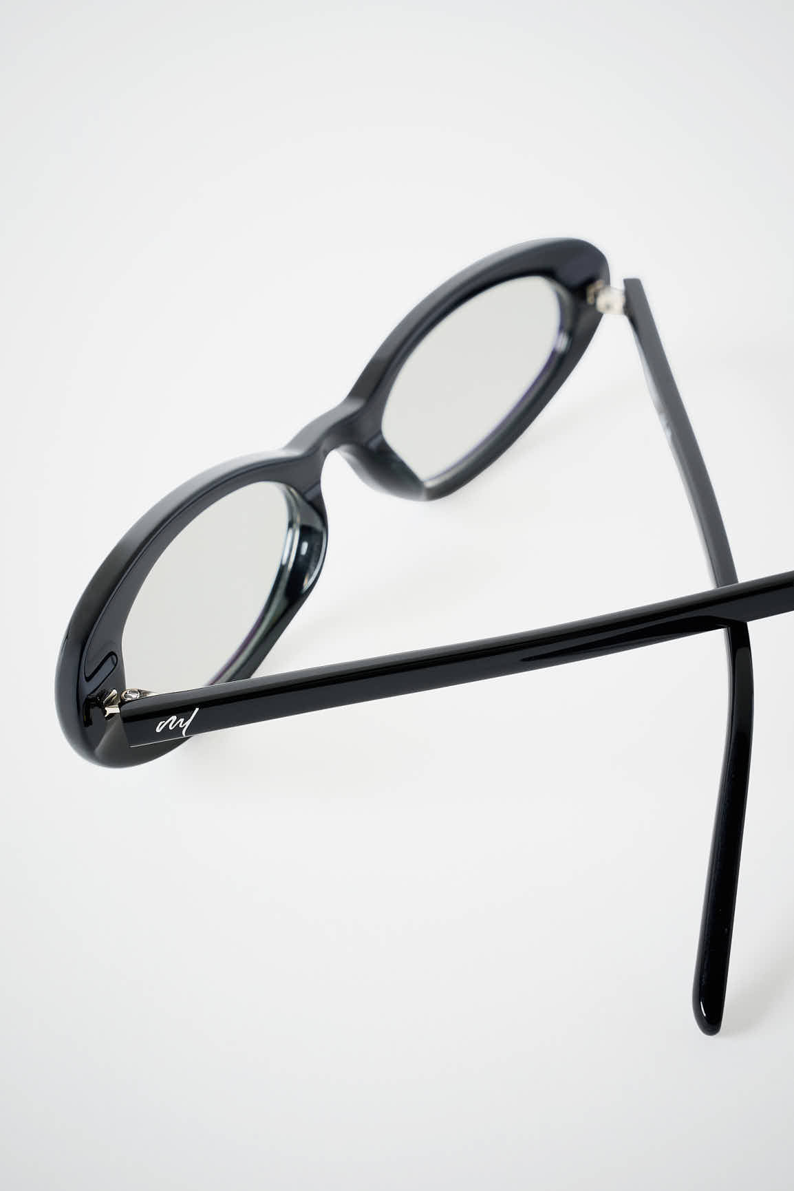 The Solenne - Oval Optical